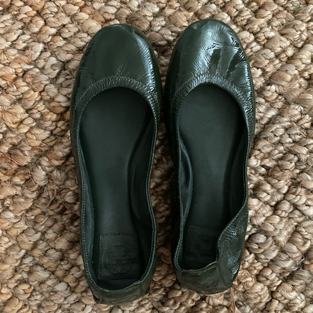 Tory Burch Eddie Ballet Flat in Dark Green